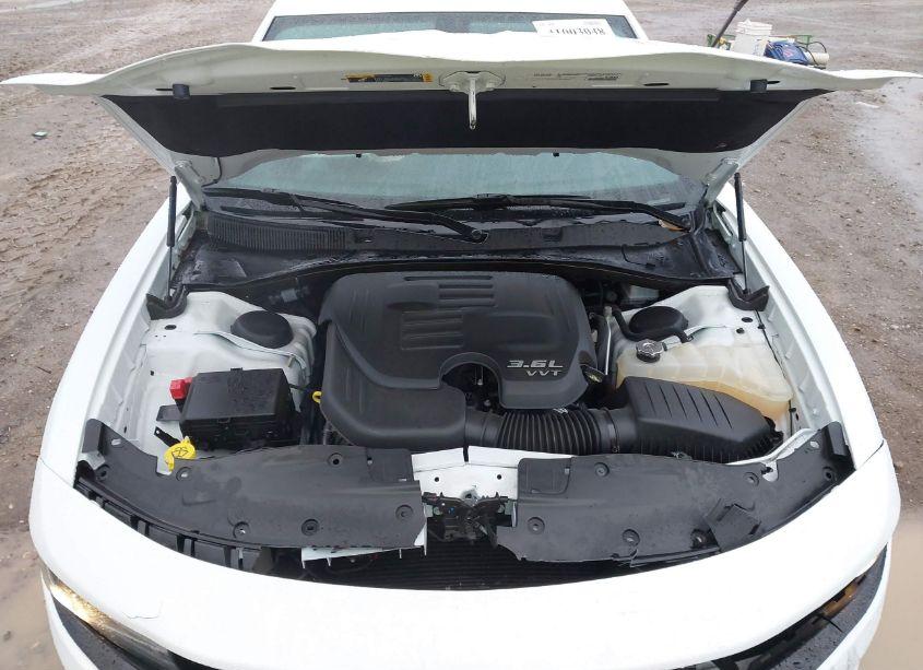 Photo 10 of 2021 Dodge Charger SXT RWD (VIN 2C3CDXBG5MH679483)