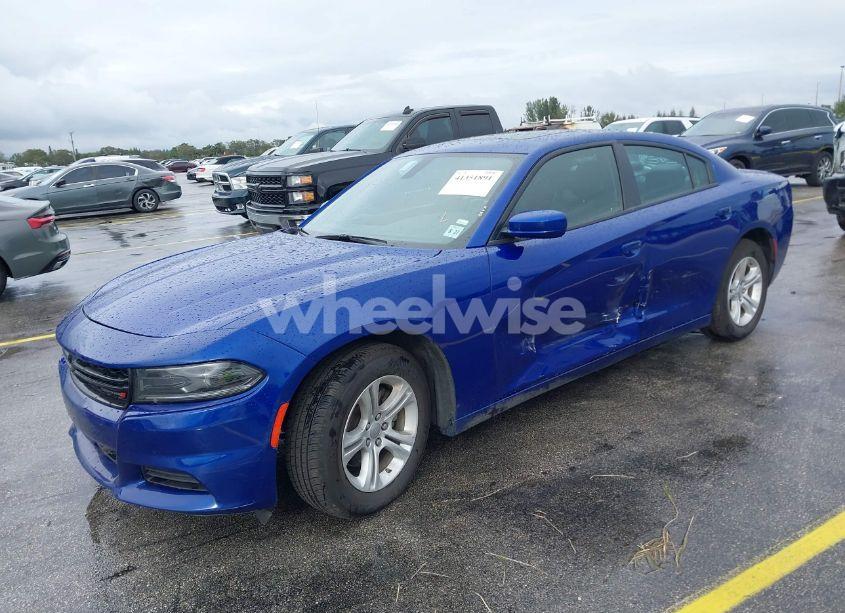 Photo 2 of 2022 Dodge Charger SXT RWD (VIN 2C3CDXBG5NH197565)
