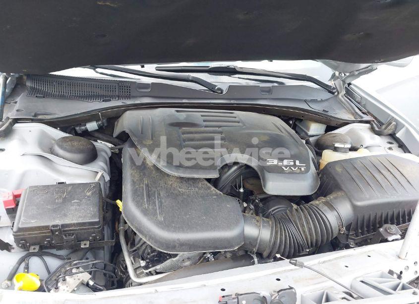 Photo 10 of 2022 Dodge Charger SXT RWD (VIN 2C3CDXBG5NH202926)