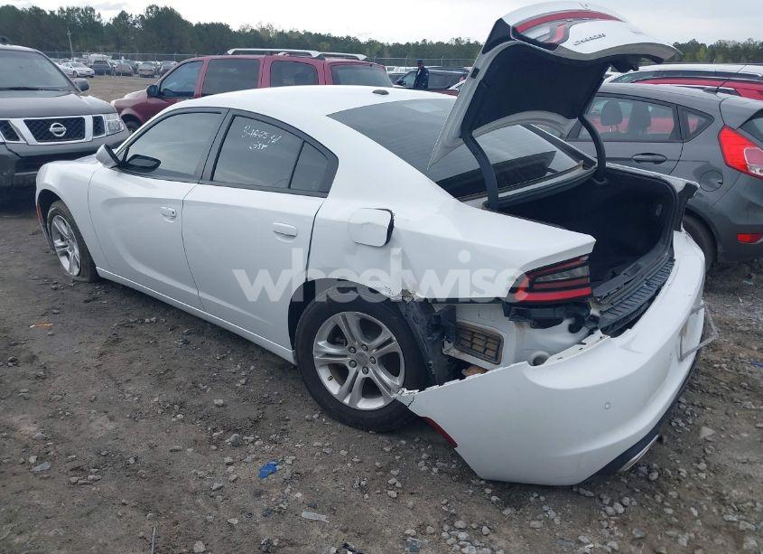 Photo 3 of 2022 Dodge Charger SXT RWD (VIN 2C3CDXBG5NH235246)