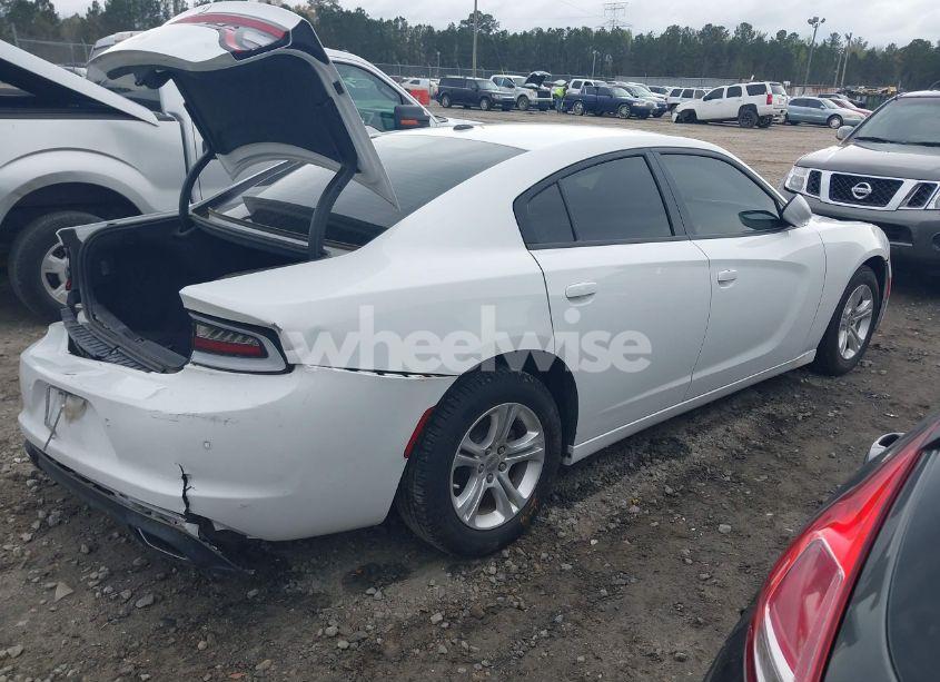 Photo 4 of 2022 Dodge Charger SXT RWD (VIN 2C3CDXBG5NH235246)