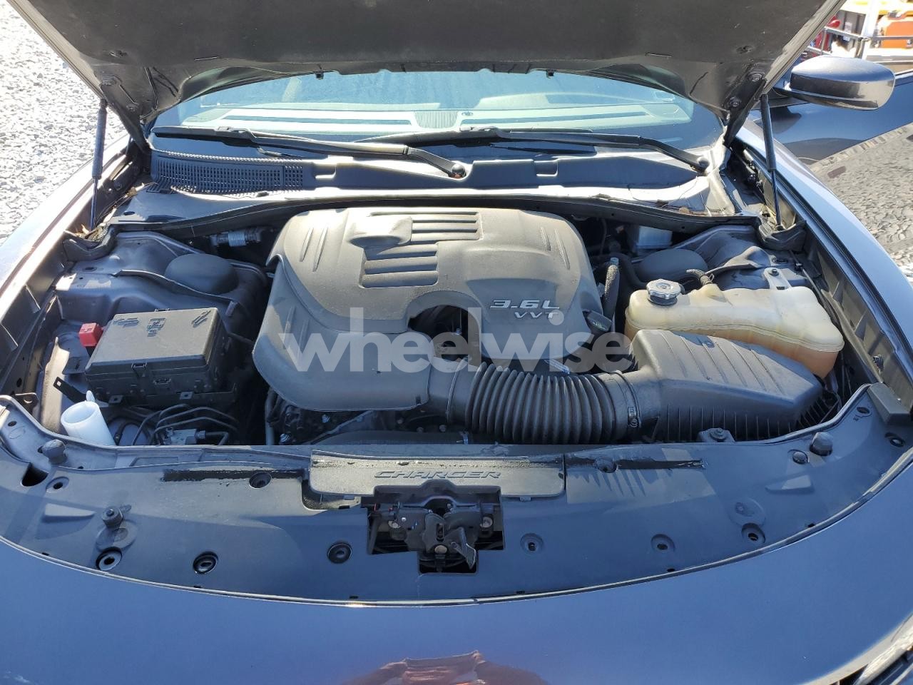 Photo 11 of 2022 DODGE CHARGER SXT (VIN 2C3CDXBG5NH261636)