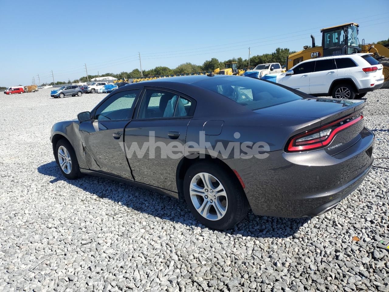 Photo 2 of 2022 DODGE CHARGER SXT (VIN 2C3CDXBG5NH261636)