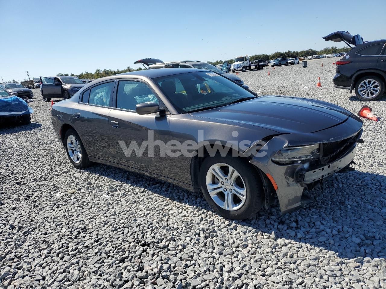Photo 4 of 2022 DODGE CHARGER SXT (VIN 2C3CDXBG5NH261636)