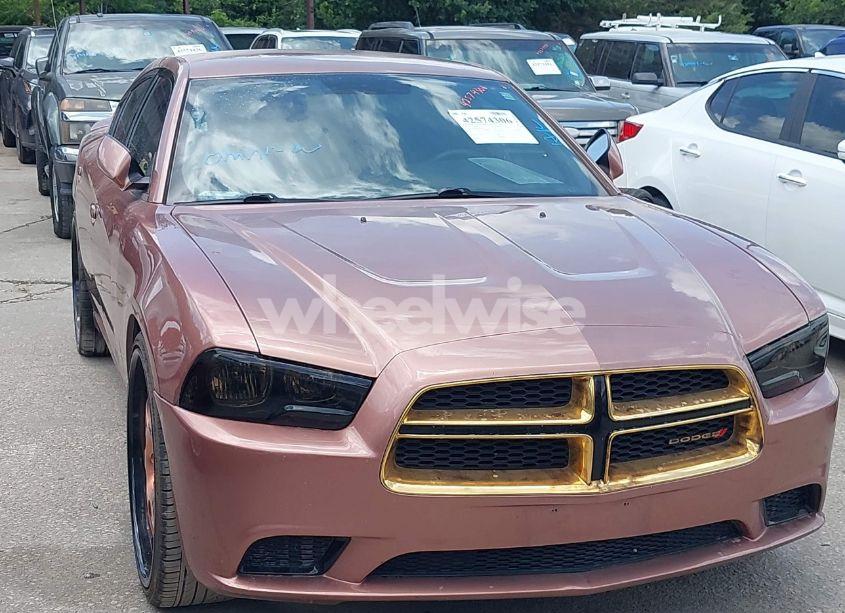 Photo 6 of 2013 Dodge Charger SE (VIN 2C3CDXBG6DH507625)