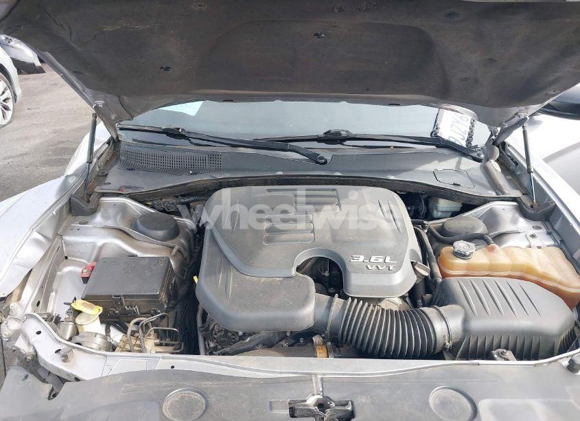 Photo 10 of 2013 Dodge Charger SE (VIN 2C3CDXBG6DH625612)