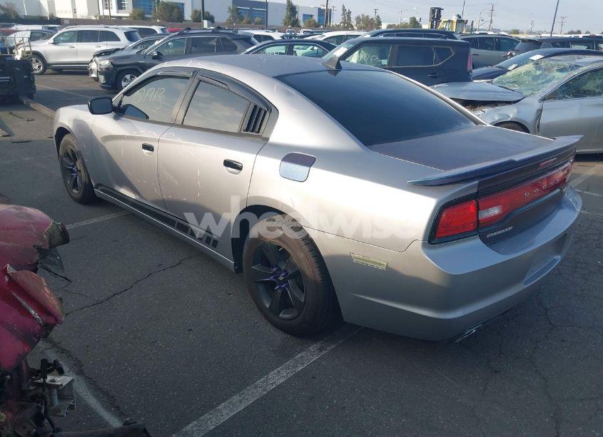 Photo 3 of 2013 Dodge Charger SE (VIN 2C3CDXBG6DH625612)