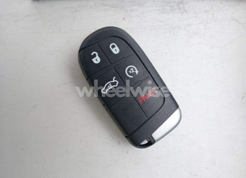 Photo 11 of 2013 Dodge Charger SE (VIN 2C3CDXBG6DH639364)