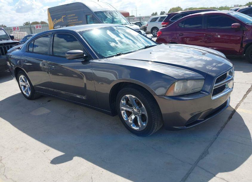 2014 Dodge Charger SE (VIN 2C3CDXBG6EH154840) main photo