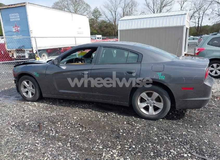 Photo 15 of 2014 Dodge Charger SE (VIN 2C3CDXBG6EH173999)