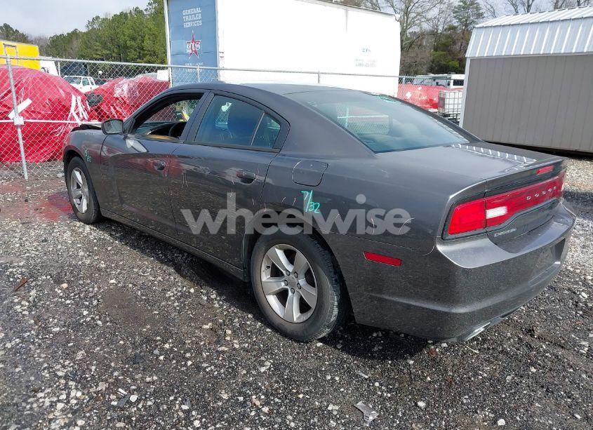 Photo 3 of 2014 Dodge Charger SE (VIN 2C3CDXBG6EH173999)