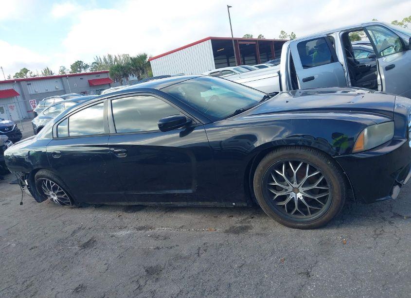 Photo 12 of 2014 Dodge Charger SE (VIN 2C3CDXBG6EH246112)