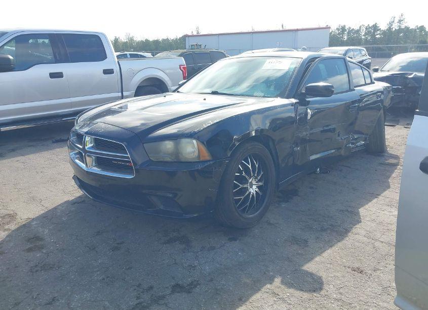 Photo 2 of 2014 Dodge Charger SE (VIN 2C3CDXBG6EH246112)