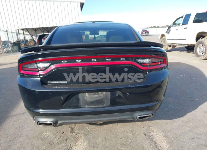 Photo 16 of 2015 Dodge Charger SE (VIN 2C3CDXBG6FH801495)
