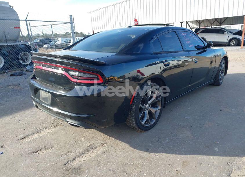 Photo 4 of 2015 Dodge Charger SE (VIN 2C3CDXBG6FH801495)