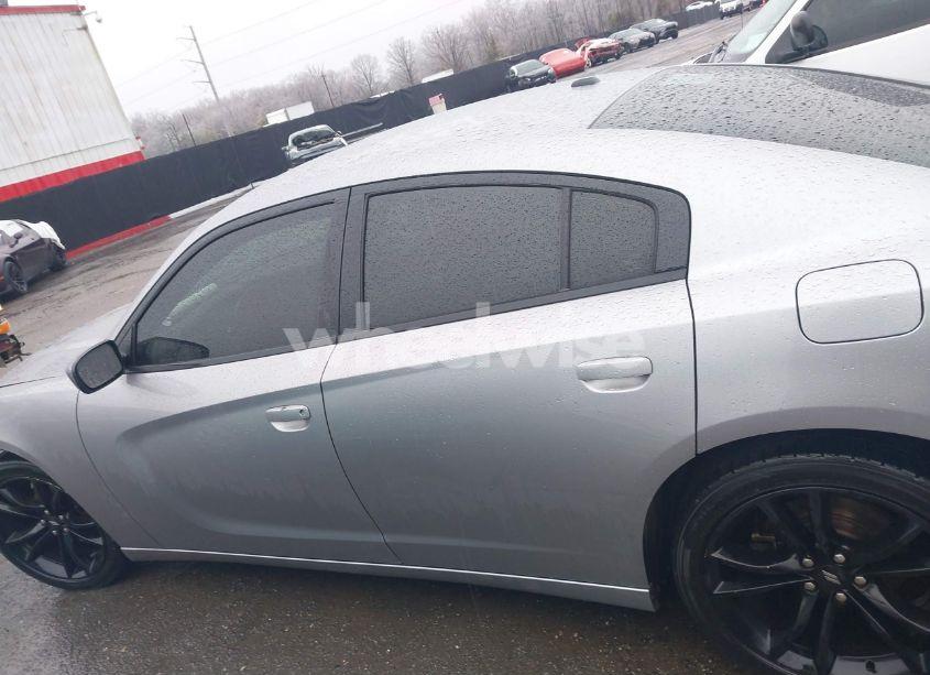 Photo 15 of 2015 Dodge Charger SE (VIN 2C3CDXBG6FH856738)
