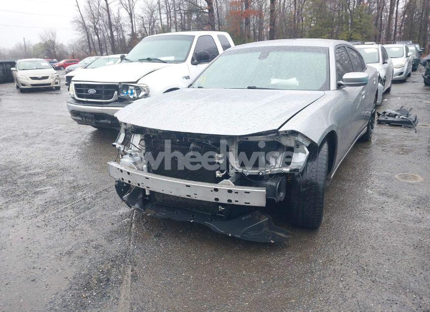 Photo 6 of 2015 Dodge Charger SE (VIN 2C3CDXBG6FH856738)
