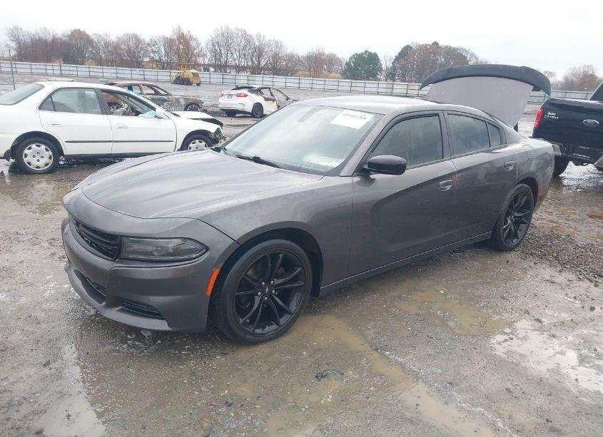 Photo 2 of 2018 Dodge Charger SXT RWD (VIN 2C3CDXBG6JH196211)