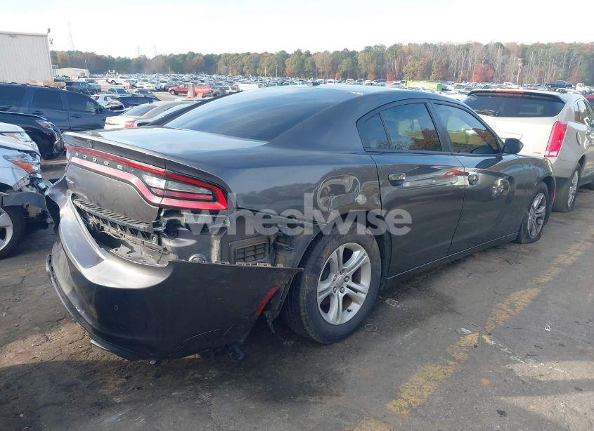 Photo 4 of 2018 Dodge Charger SXT RWD (VIN 2C3CDXBG6JH239025)