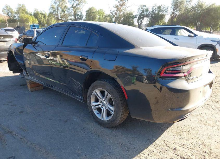 Photo 3 of 2019 Dodge Charger SXT RWD (VIN 2C3CDXBG6KH573220)