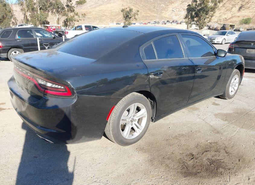 Photo 4 of 2019 Dodge Charger SXT RWD (VIN 2C3CDXBG6KH573220)