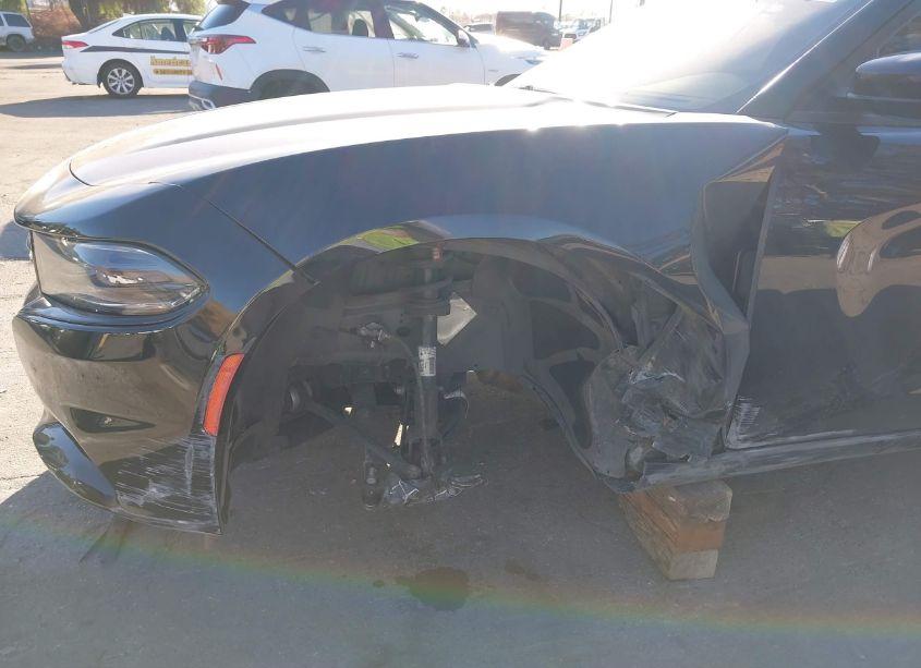 Photo 6 of 2019 Dodge Charger SXT RWD (VIN 2C3CDXBG6KH573220)