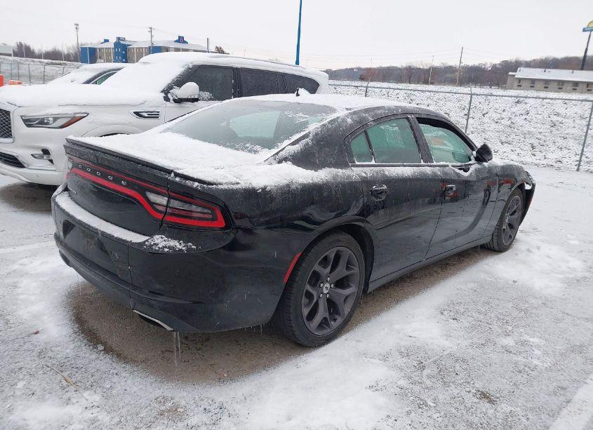 Photo 4 of 2019 Dodge Charger SXT RWD (VIN 2C3CDXBG6KH619466)