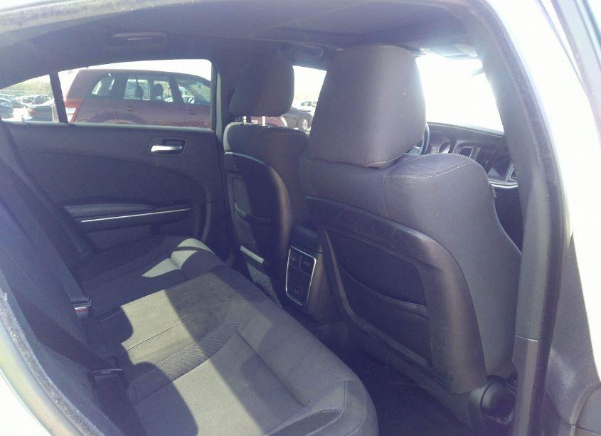 Photo 8 of 2019 Dodge Charger SXT RWD (VIN 2C3CDXBG6KH636364)