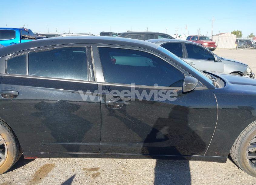 Photo 14 of 2019 Dodge Charger SXT RWD (VIN 2C3CDXBG6KH670711)