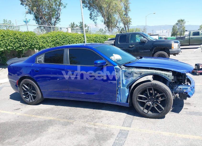 Photo 14 of 2019 Dodge Charger SXT RWD (VIN 2C3CDXBG6KH729739)