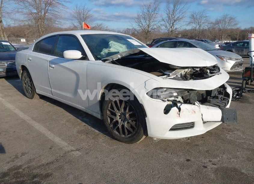 2020 Dodge Charger SXT RWD (VIN 2C3CDXBG6LH162725) main photo
