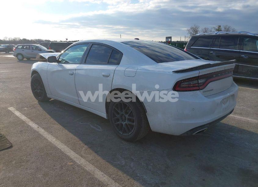 Photo 3 of 2020 Dodge Charger SXT RWD (VIN 2C3CDXBG6LH162725)