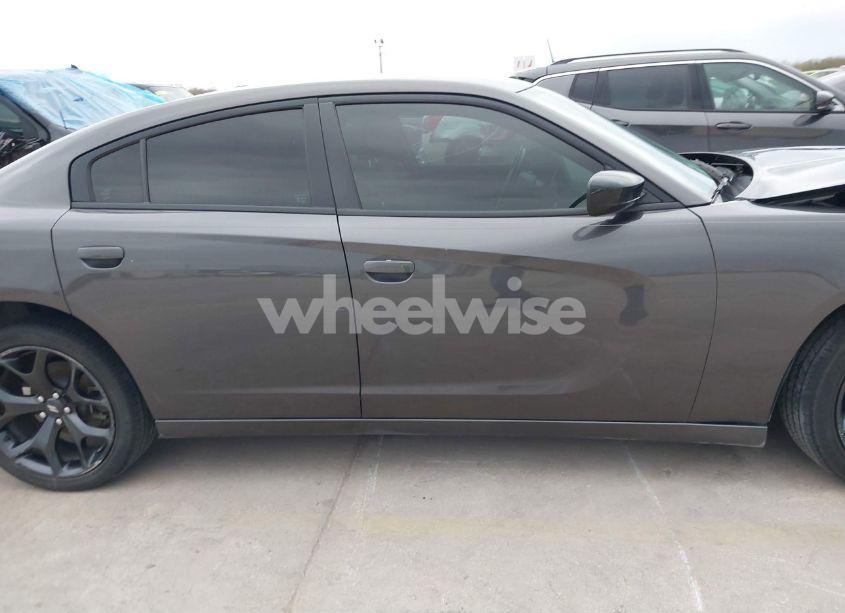 Photo 14 of 2020 Dodge Charger SXT RWD (VIN 2C3CDXBG6LH248228)