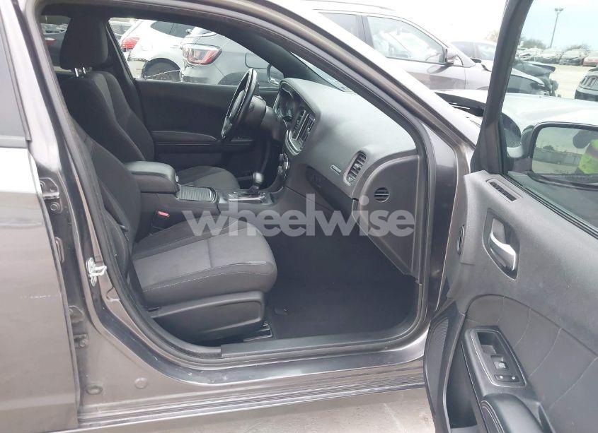 Photo 5 of 2020 Dodge Charger SXT RWD (VIN 2C3CDXBG6LH248228)