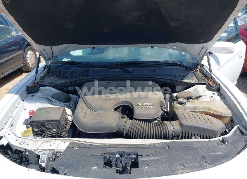 Photo 10 of 2021 Dodge Charger SXT RWD (VIN 2C3CDXBG6MH511142)