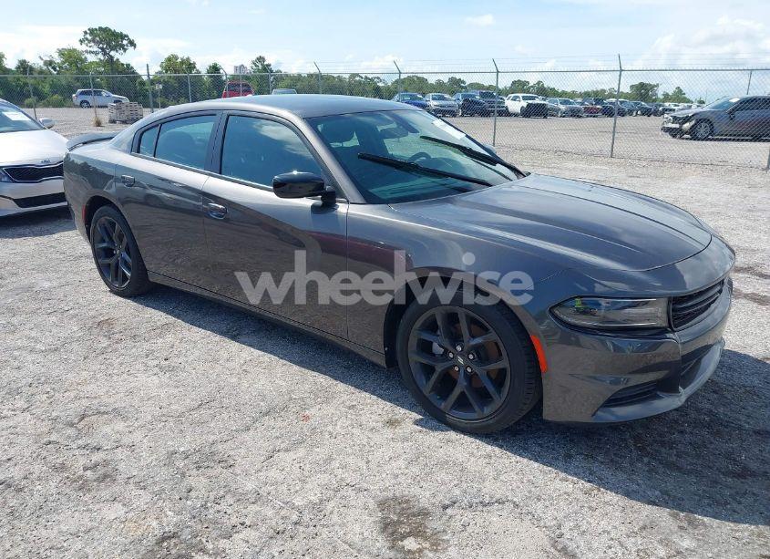 2021 Dodge Charger SXT RWD (VIN 2C3CDXBG6MH650140) main photo