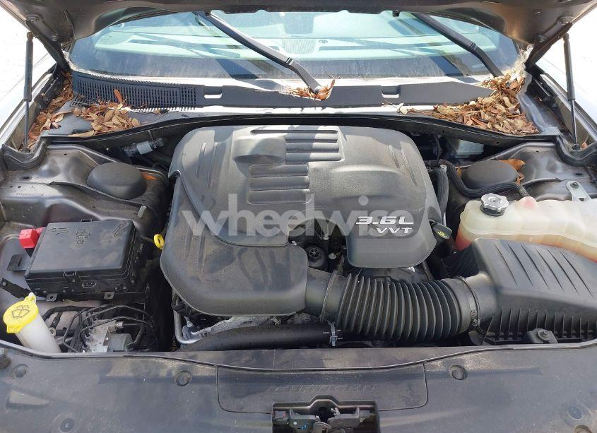 Photo 10 of 2021 Dodge Charger SXT RWD (VIN 2C3CDXBG6MH650140)