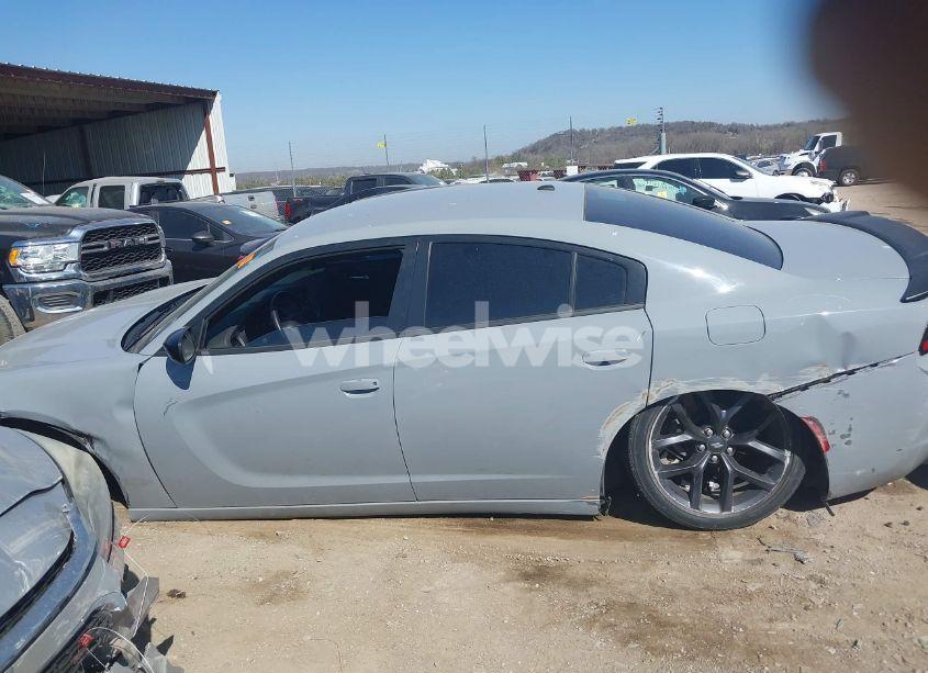 Photo 14 of 2021 Dodge Charger SXT RWD (VIN 2C3CDXBG6MH653443)