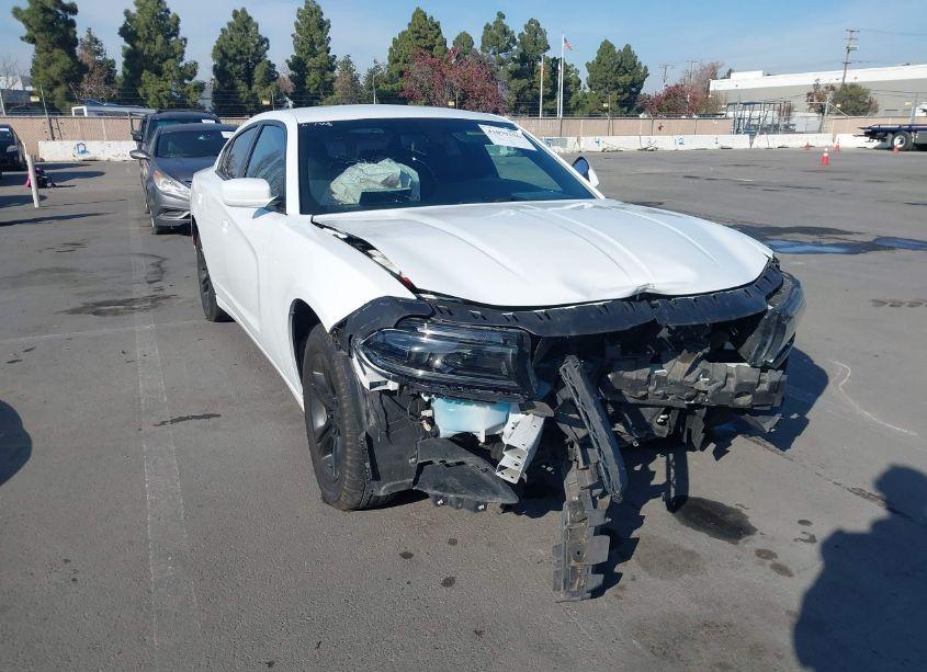 2022 Dodge Charger SXT RWD (VIN 2C3CDXBG6NH144907) main photo