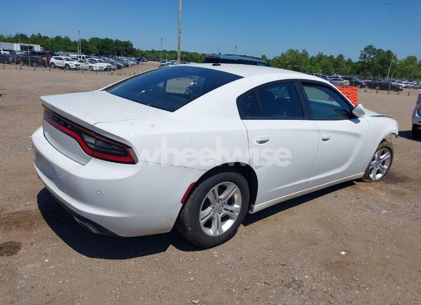 Photo 4 of 2022 Dodge Charger SXT RWD (VIN 2C3CDXBG6NH208055)