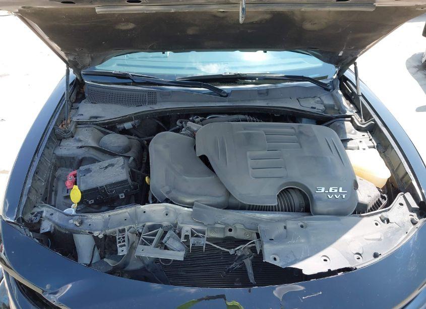 Photo 10 of 2022 Dodge Charger SXT RWD (VIN 2C3CDXBG6NH208864)