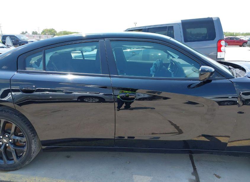 Photo 13 of 2022 Dodge Charger SXT RWD (VIN 2C3CDXBG6NH208864)