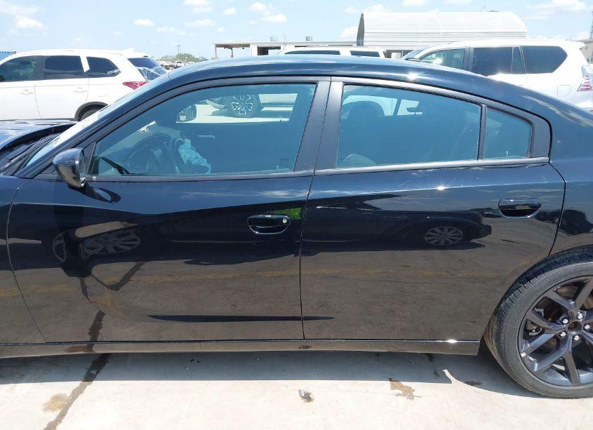Photo 14 of 2022 Dodge Charger SXT RWD (VIN 2C3CDXBG6NH208864)