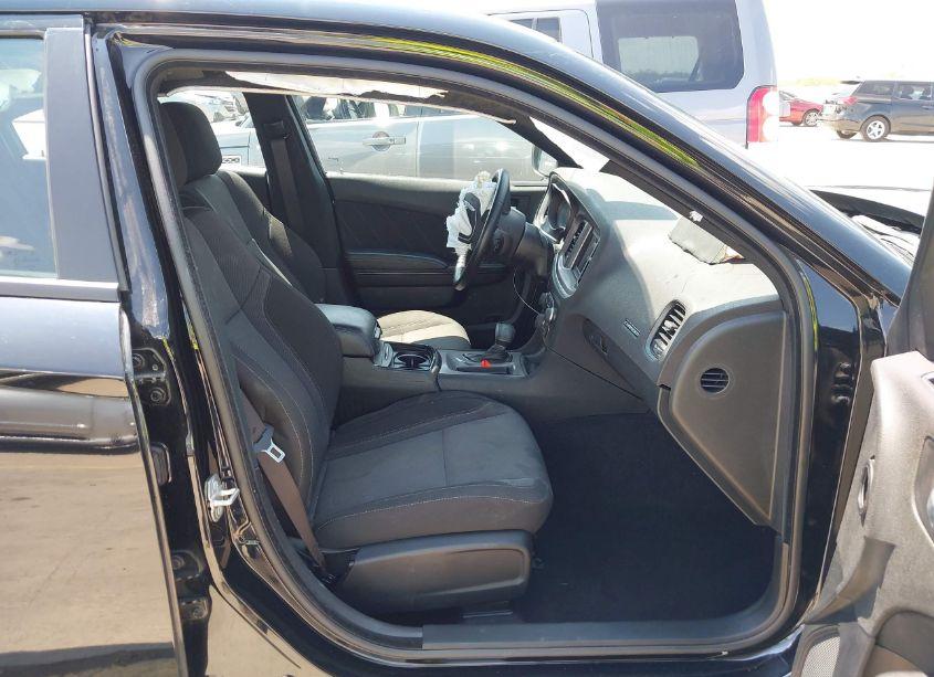 Photo 5 of 2022 Dodge Charger SXT RWD (VIN 2C3CDXBG6NH208864)