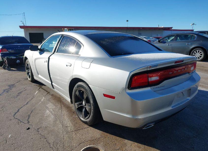 Photo 3 of 2012 Dodge Charger SE (VIN 2C3CDXBG7CH145979)