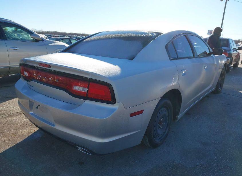 Photo 4 of 2012 Dodge Charger SE (VIN 2C3CDXBG7CH145979)