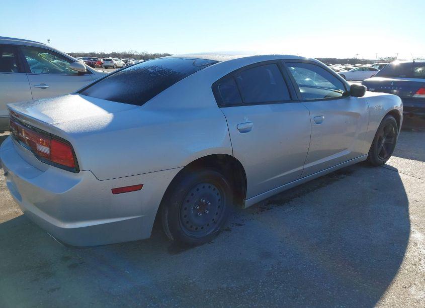 Photo 6 of 2012 Dodge Charger SE (VIN 2C3CDXBG7CH145979)