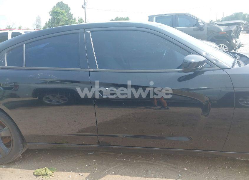 Photo 13 of 2012 Dodge Charger SE (VIN 2C3CDXBG7CH219742)