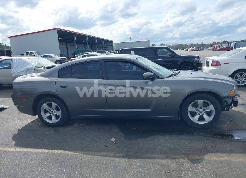 Photo 13 of 2012 Dodge Charger SE (VIN 2C3CDXBG7CH265040)