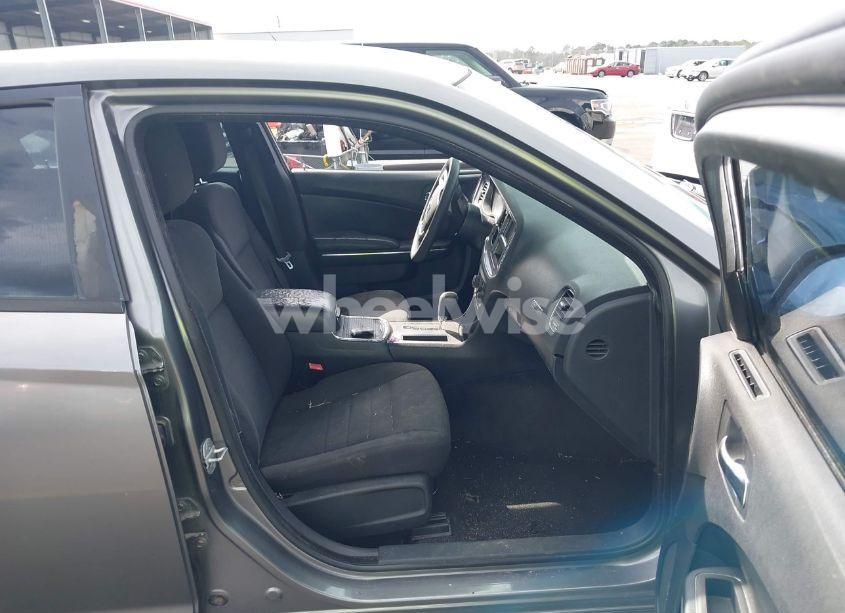 Photo 5 of 2012 Dodge Charger SE (VIN 2C3CDXBG7CH265040)